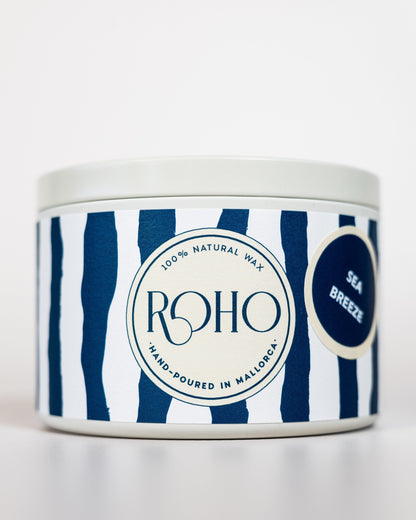 Duftkerzen-Dose mit blau-weiß gestreiftem Design und &