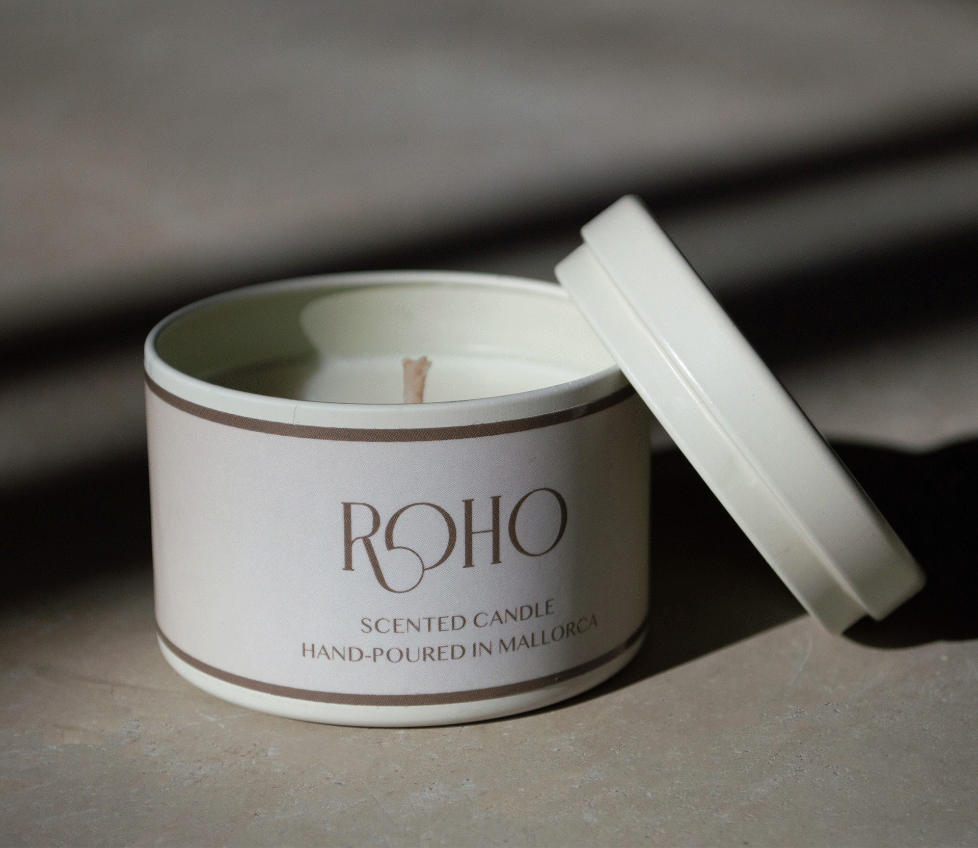 Fig Garden Tin Candle - ROHO AIRDECO